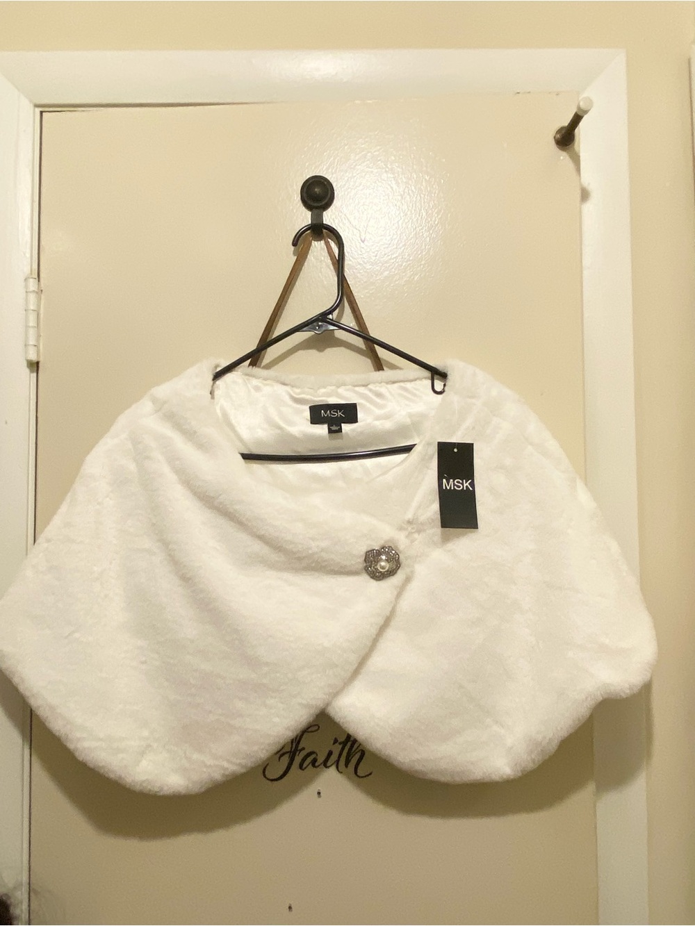 MSK White Faux Fur Capelet with Jeweled Button. Large